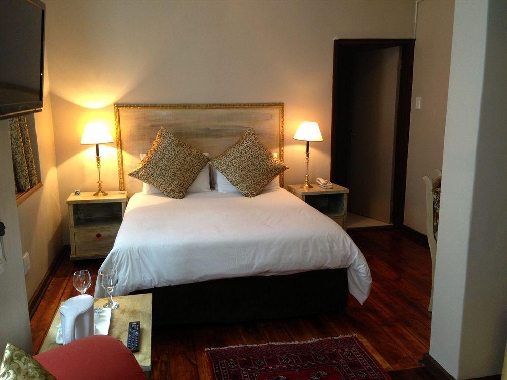 Tudor Hotel เคปทาวน์ ภายนอก รูปภาพ