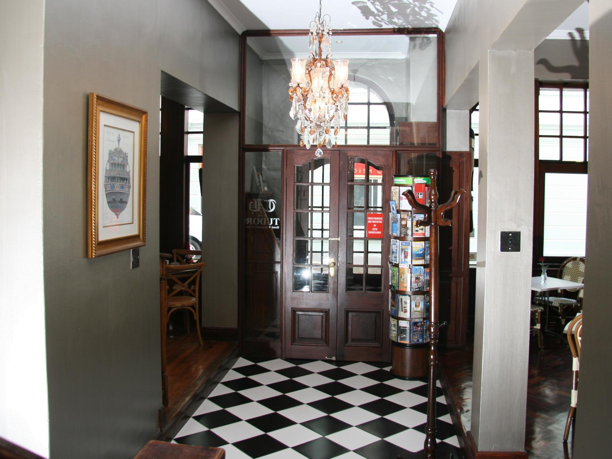 Tudor Hotel เคปทาวน์ ภายนอก รูปภาพ