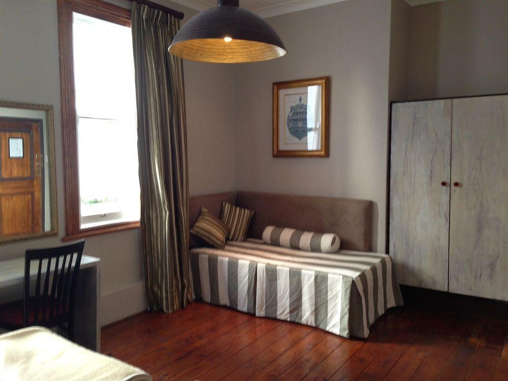Tudor Hotel เคปทาวน์ ภายนอก รูปภาพ