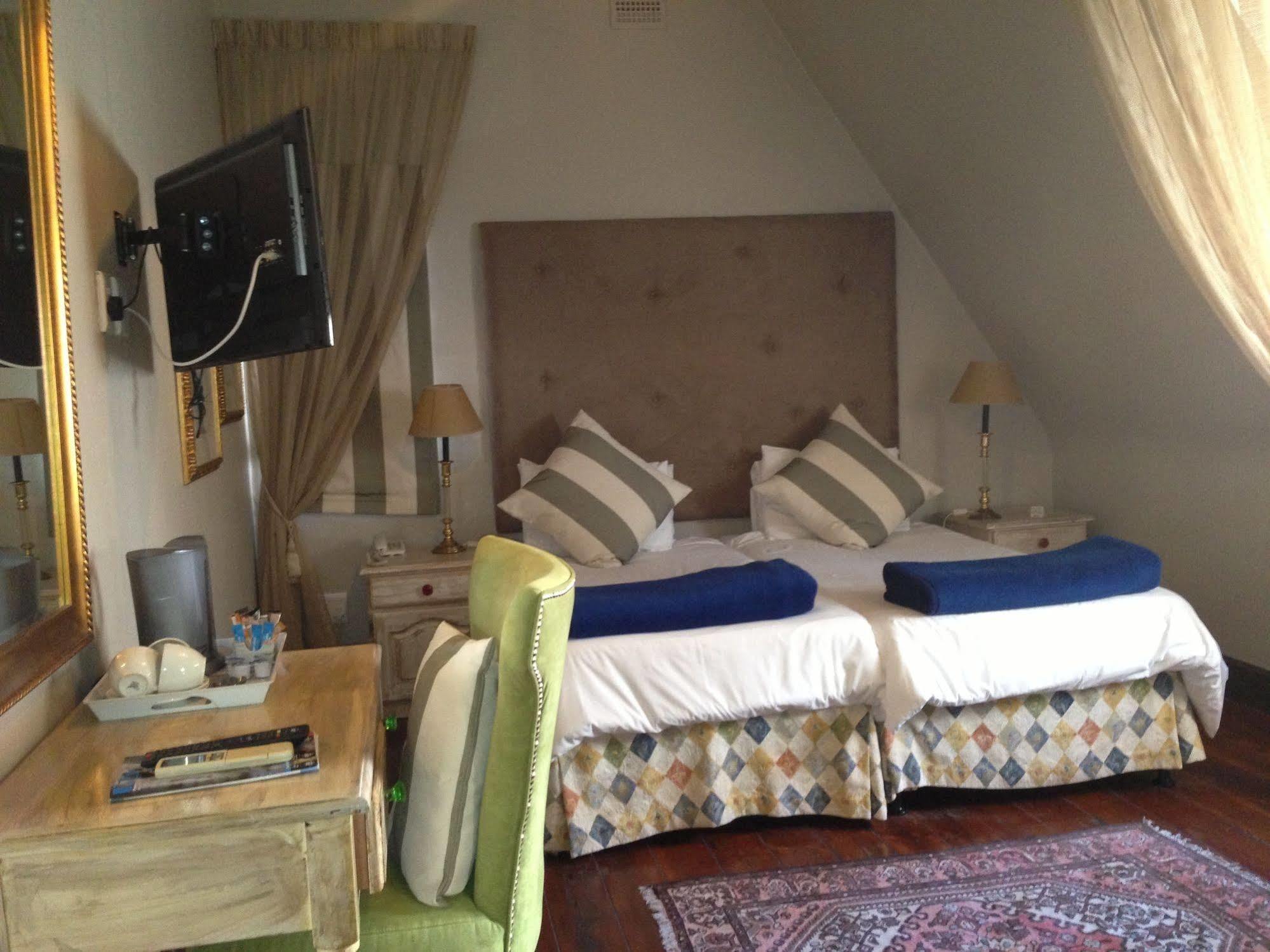 Tudor Hotel เคปทาวน์ ภายนอก รูปภาพ