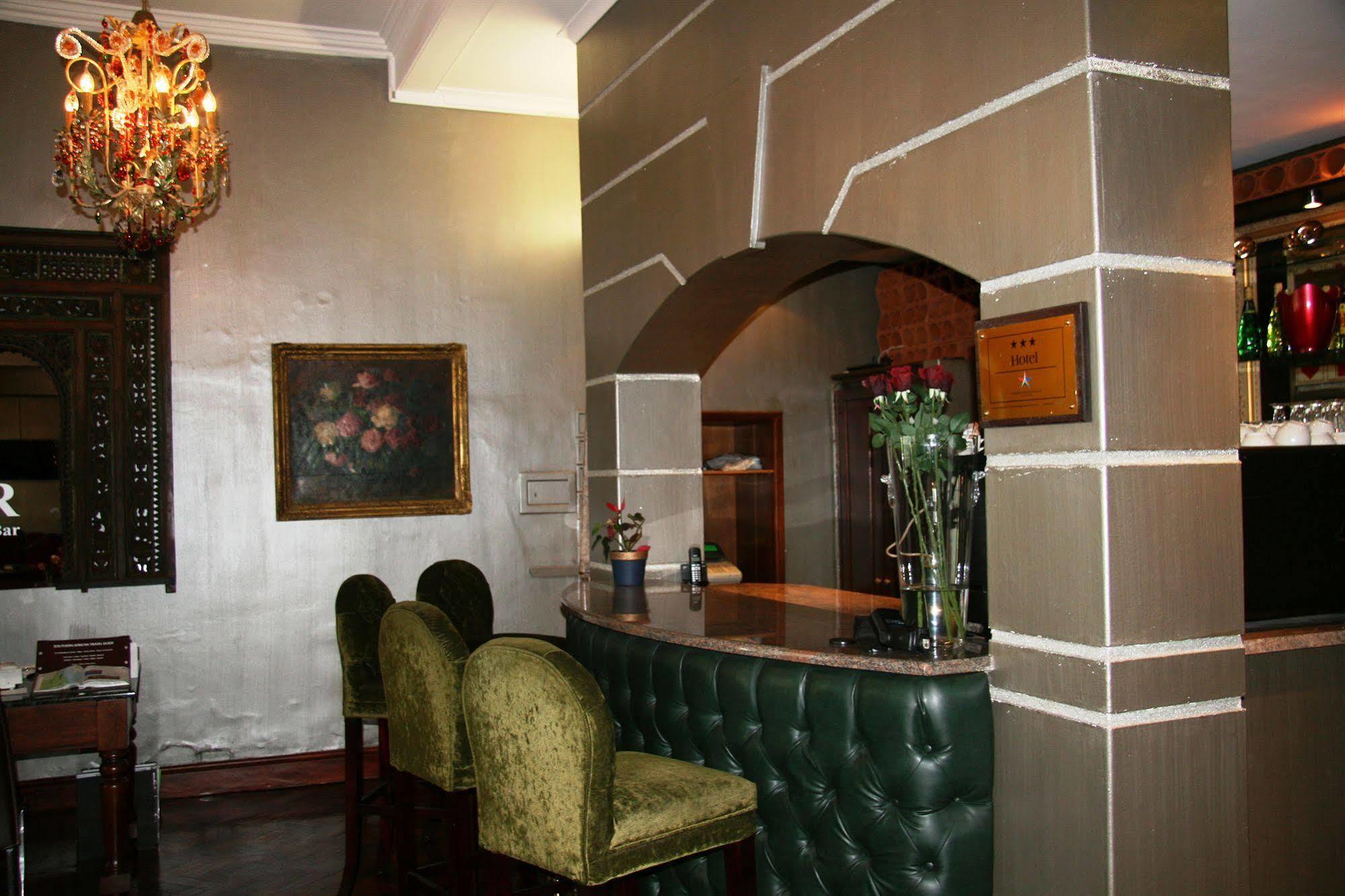 Tudor Hotel เคปทาวน์ ภายนอก รูปภาพ