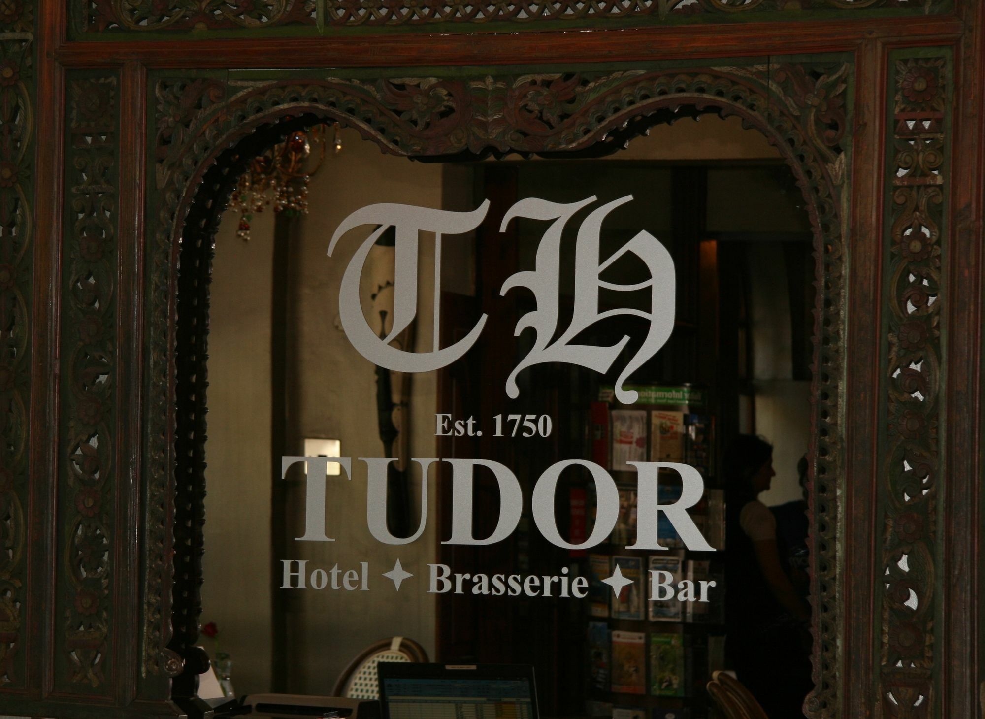 Tudor Hotel เคปทาวน์ ภายนอก รูปภาพ